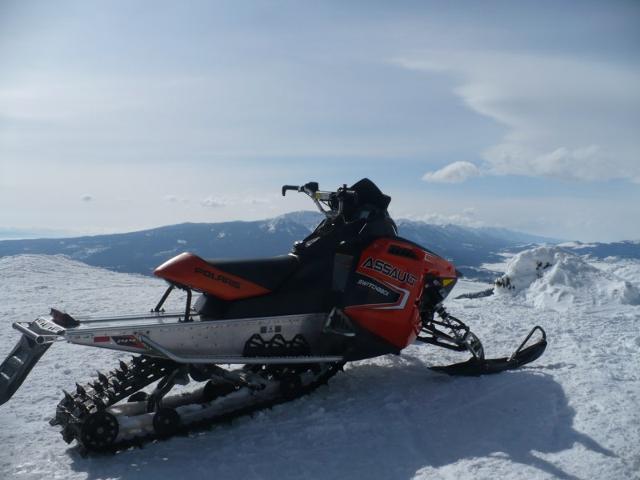 Polaris 800 Swichback Assault 2011