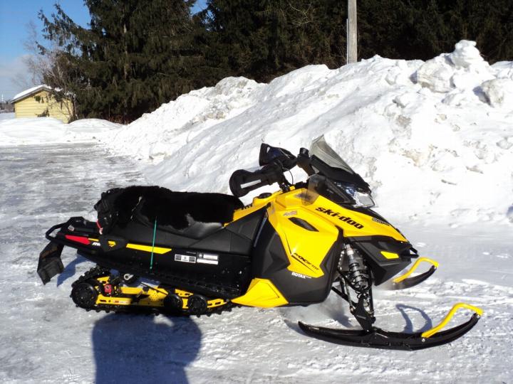 Motoneige - Ski-doo MX Z TNT 900 ACE 2014