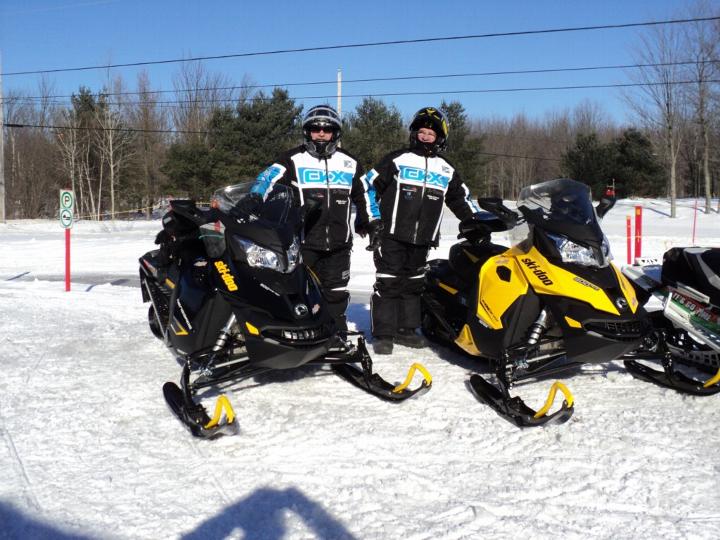 Motoneige - Ski-doo MX Z TNT 900 ACE 2014