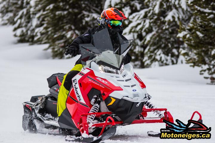 Snowmobile Polaris 800 Switchback Pro-S 2015 