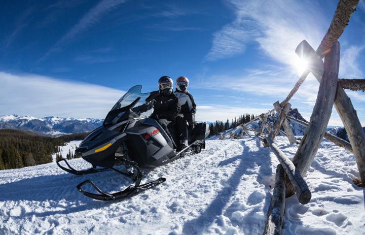 motoneige ski-doo brp jeux canada