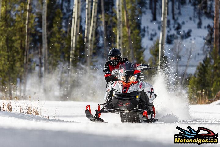 Motoneige Ski-Doo Renegade X 1200 4-TEC 2016