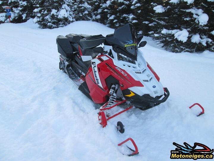 snowmobile polaris switchback pro-s 800