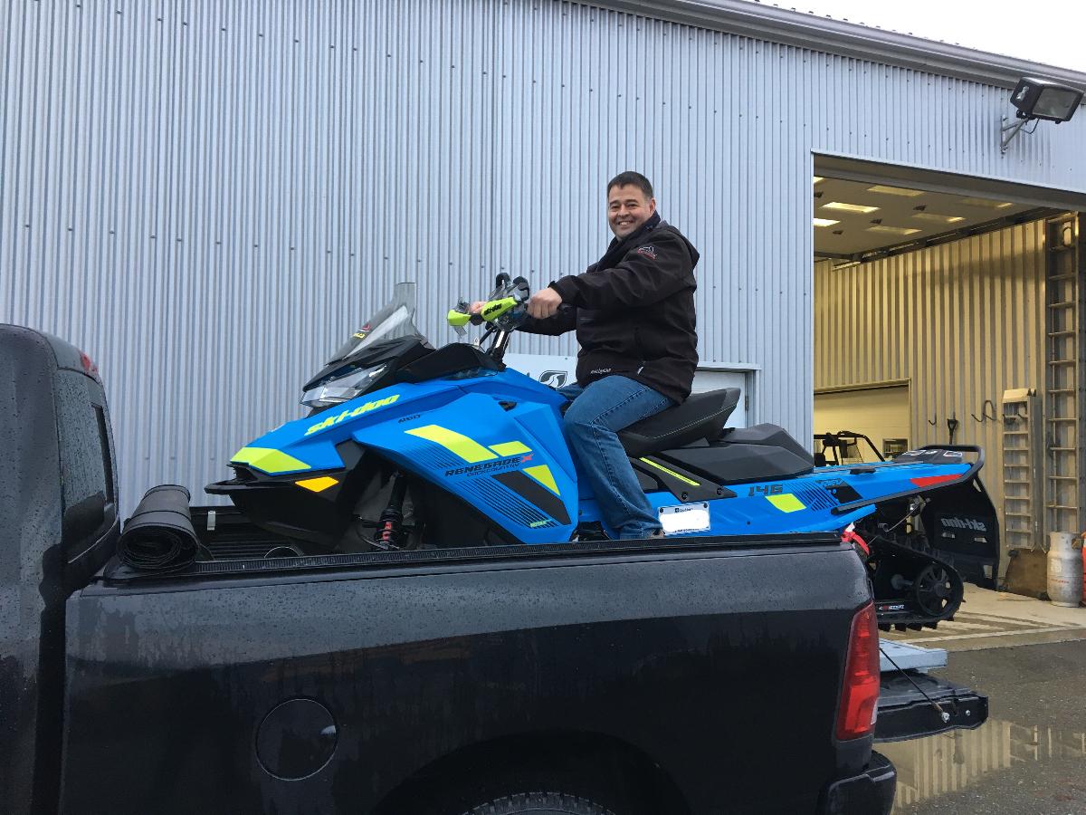 Prise de possession de la motoneige Ski-Doo Backcountry X 850 E-TEC