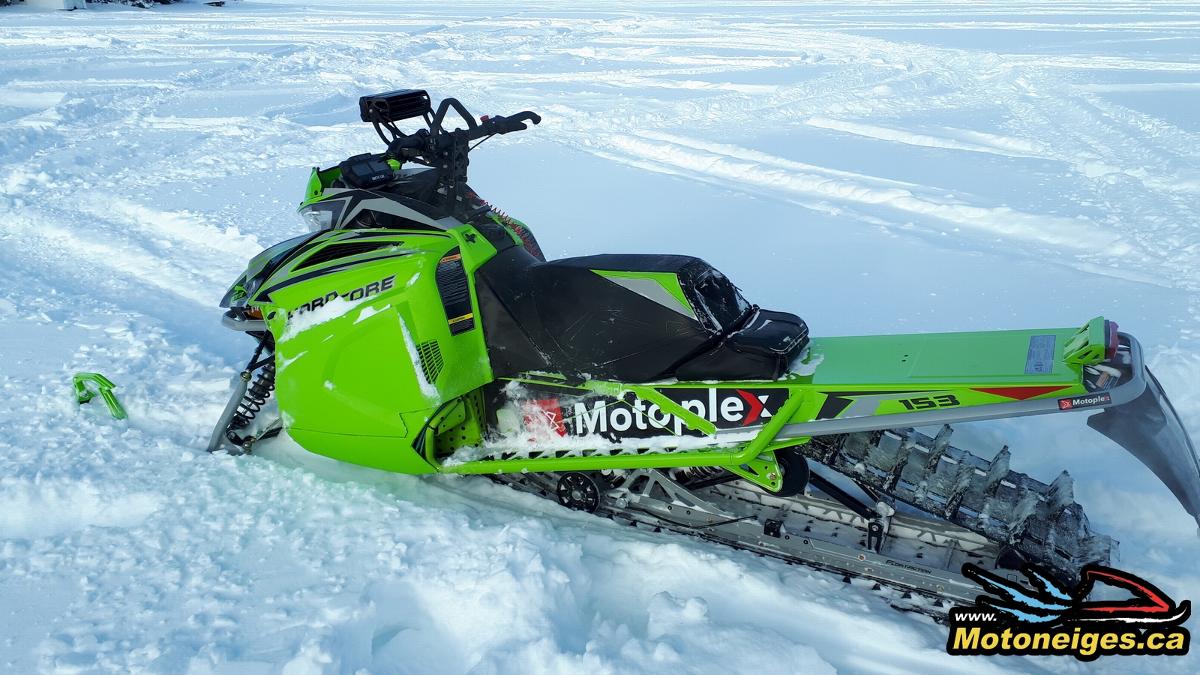 Une première en hors-piste au volant de la Arctic Cat M8000 HardCore 2019