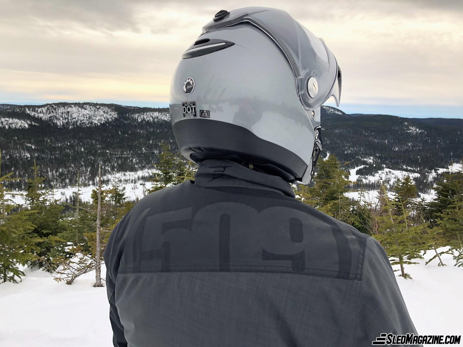 The 2 Worlds of Your Helmet - Snowmobile - Snowmobiler