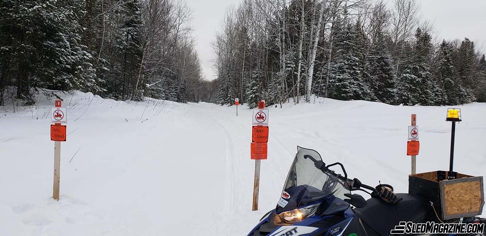 What's at Stake ? - Snowmobile - Snowmobiler