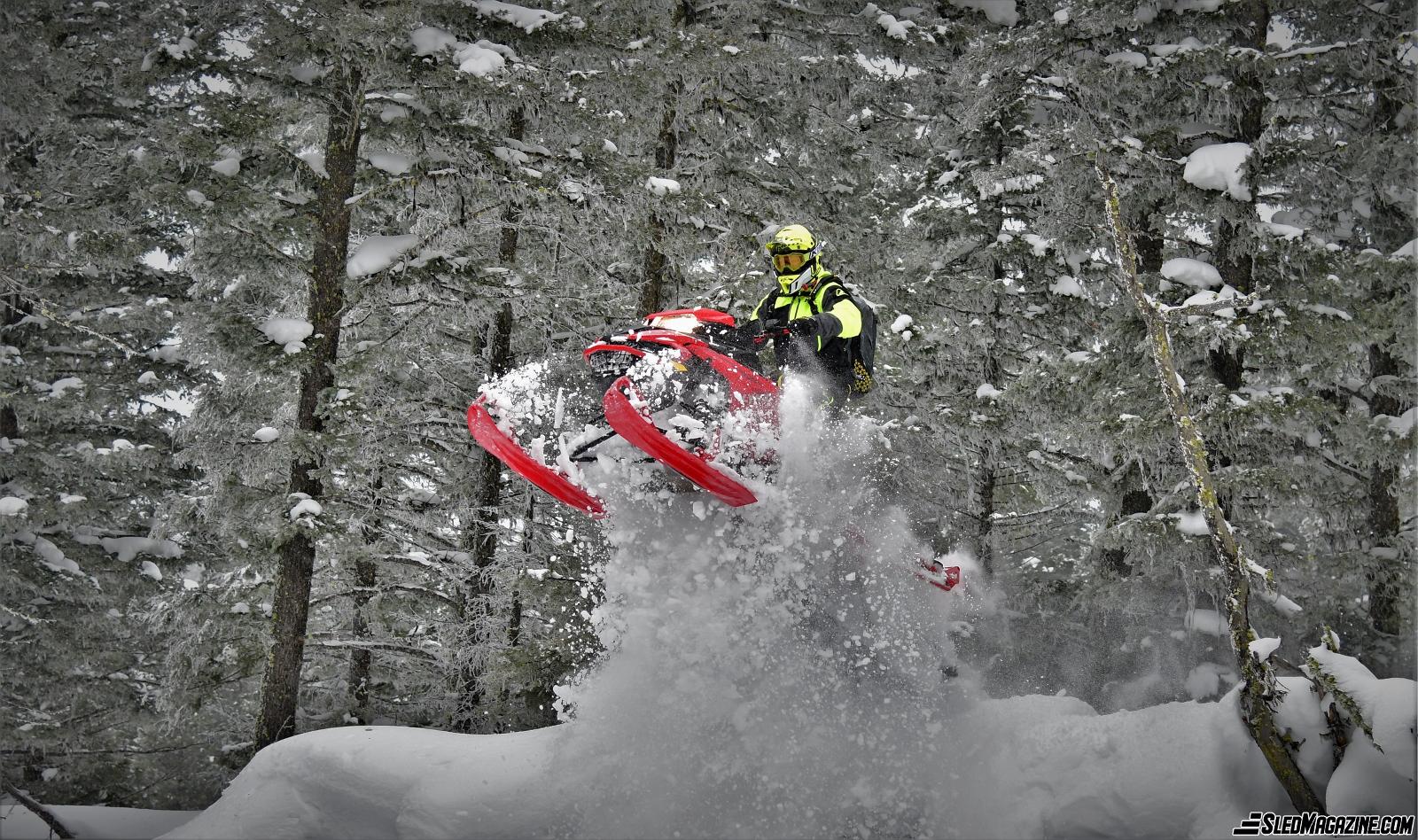 2022 Lynx Boondocker DS 3900 & 4100 - Snowmobile - Motoneige