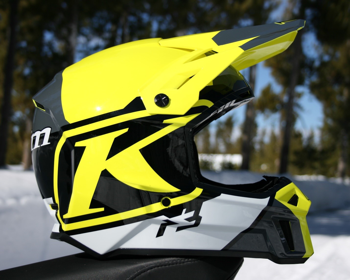 Klim best sale helmet snowmobile