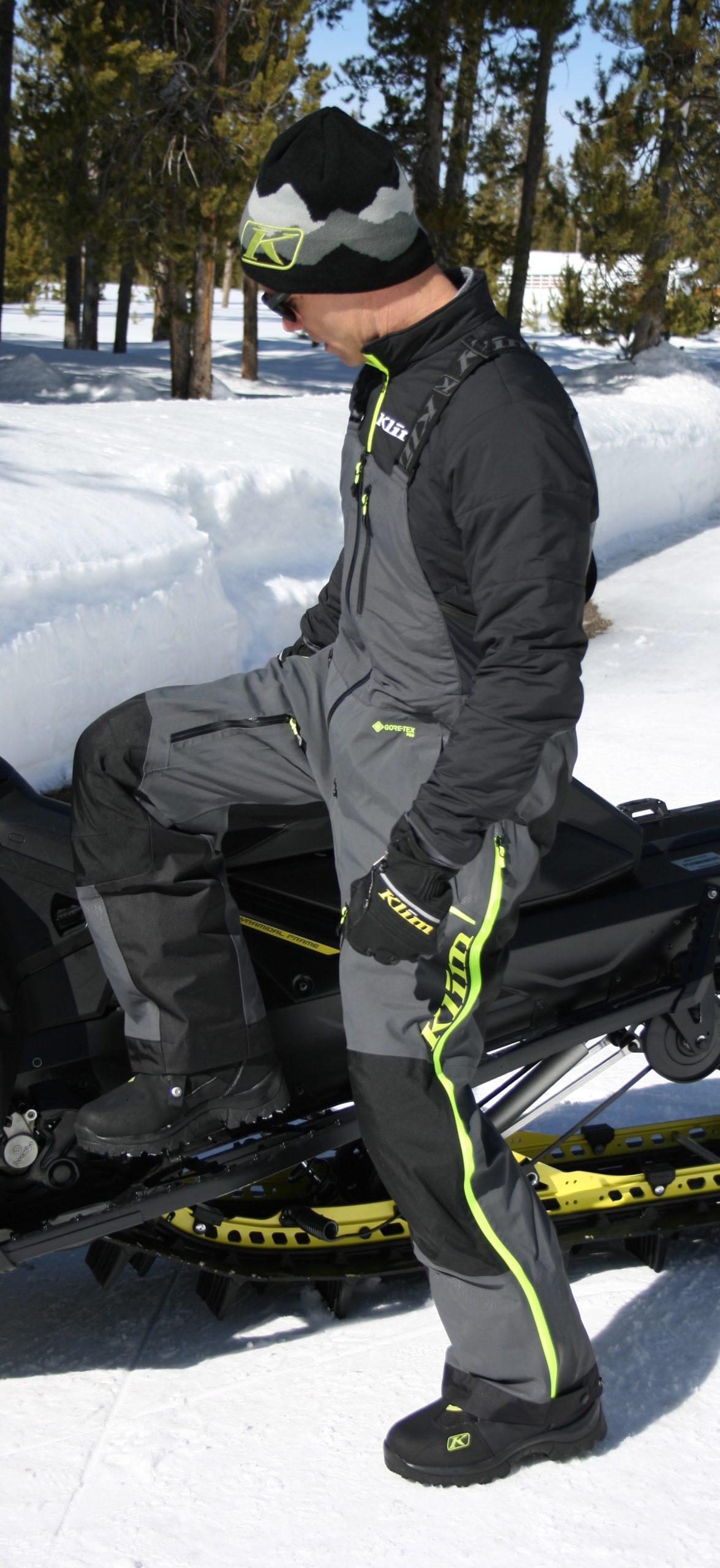 Best klim hot sale snowmobile jacket